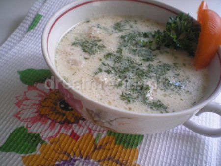 Суп з горошком і фрикадельками