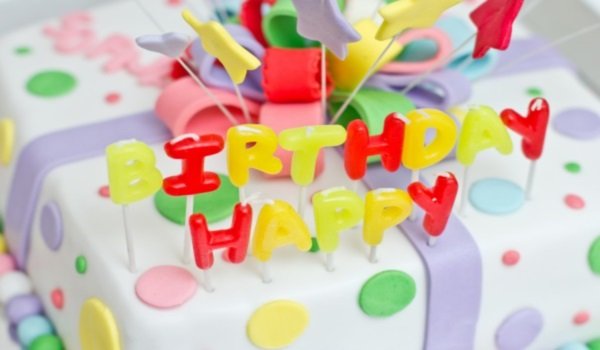 Украсить торт на День рождения ребенка